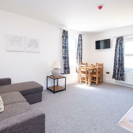 Rowan - Three Tuns Apartments , Wickham Market - By Aldeburgh Coastal Cottages Pettistree Kültér fotó